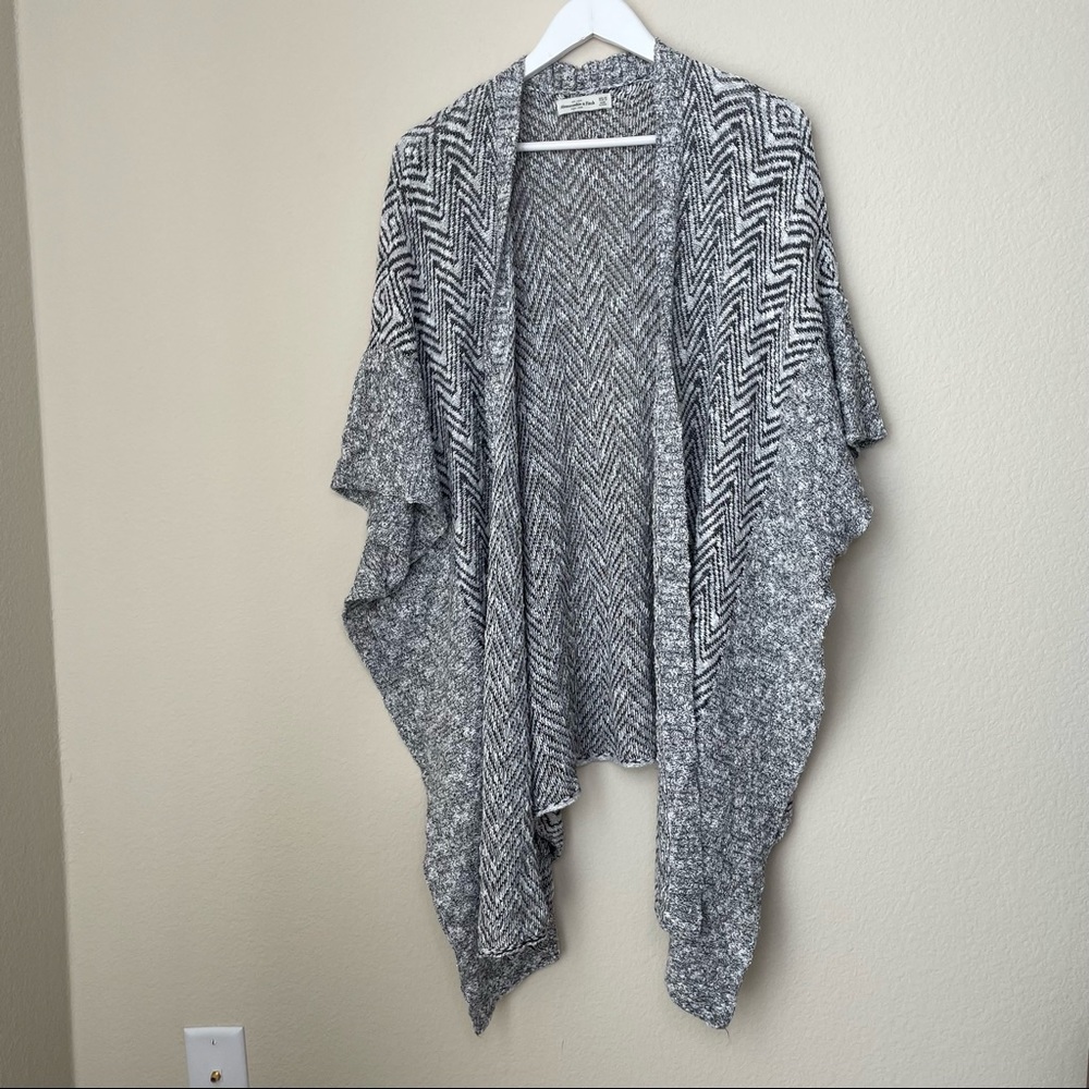 Abercrombie & Fitch open front cardigan topper